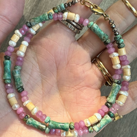 Handmade gemstone and pearl layering necklace - Picture 13 of 13